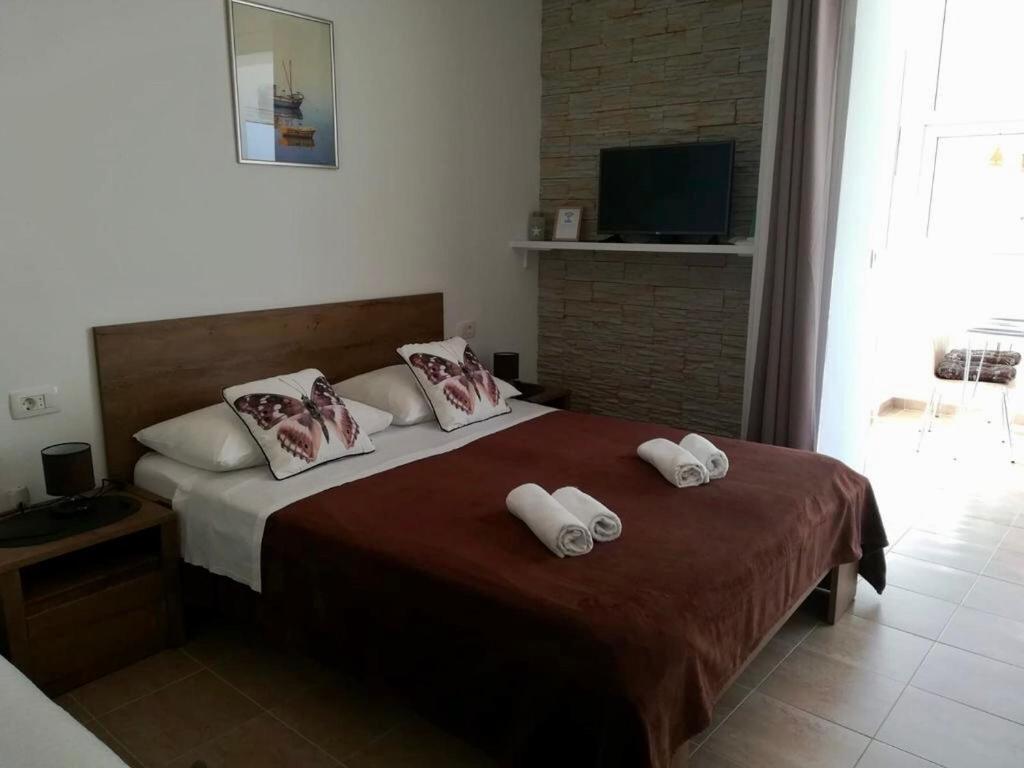 Apartmani “Kresimir” Omiš Extérieur photo