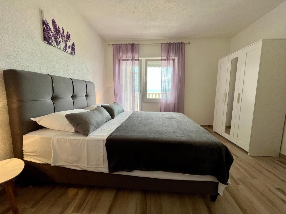 Apartmani “Kresimir” Omiš Extérieur photo