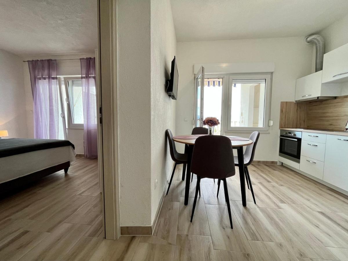 Apartmani “Kresimir” Omiš Extérieur photo