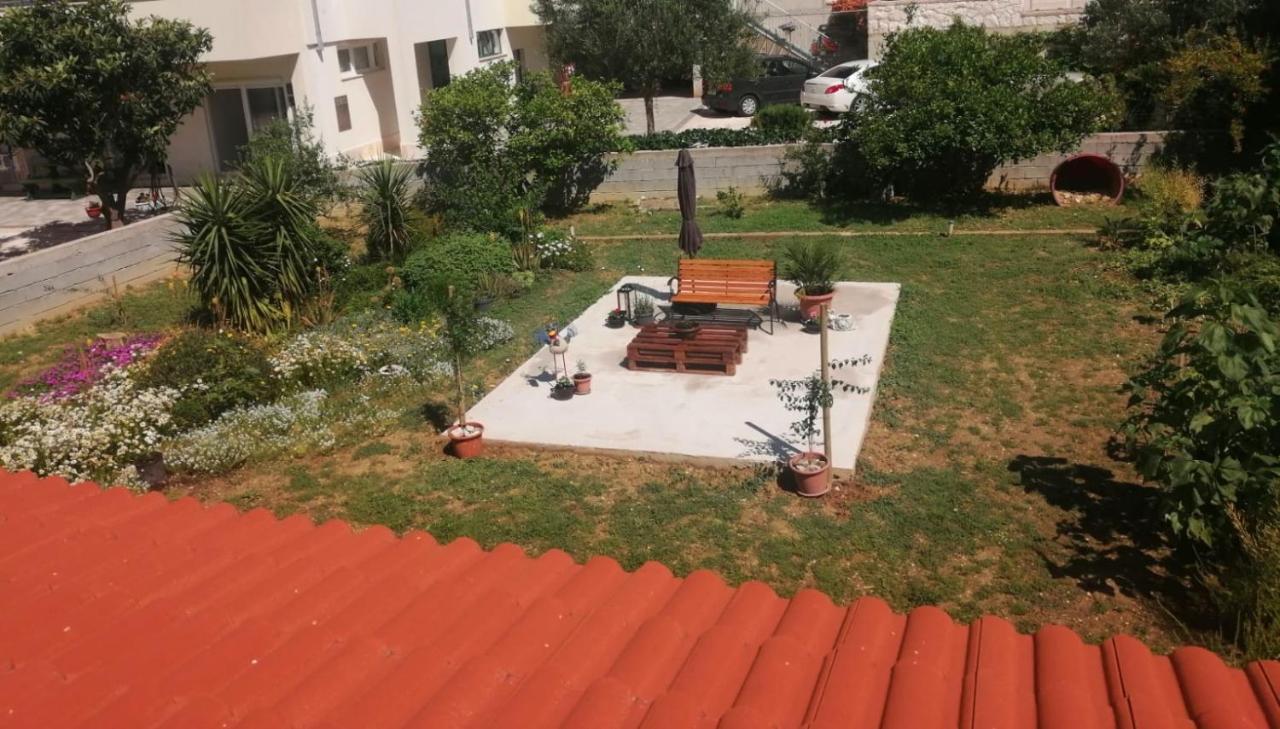Apartmani “Kresimir” Omiš Extérieur photo
