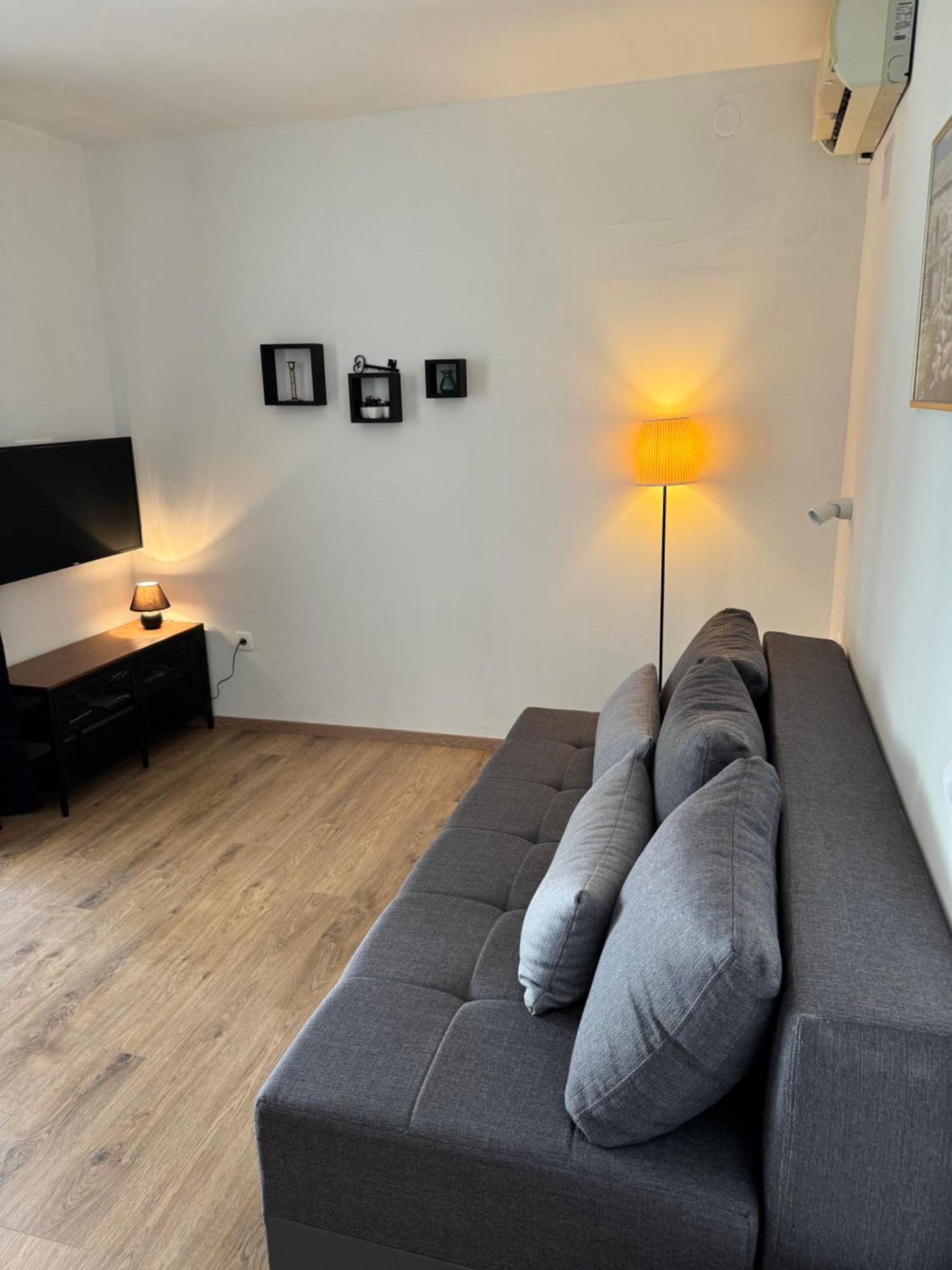 Apartmani “Kresimir” Omiš Extérieur photo